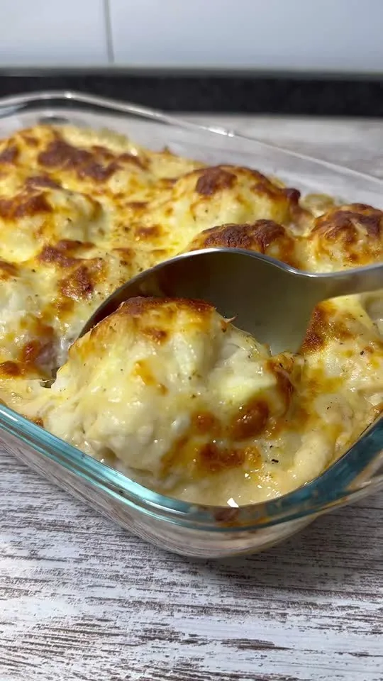 Coliflor Gratinada con Panceta y Bechamel