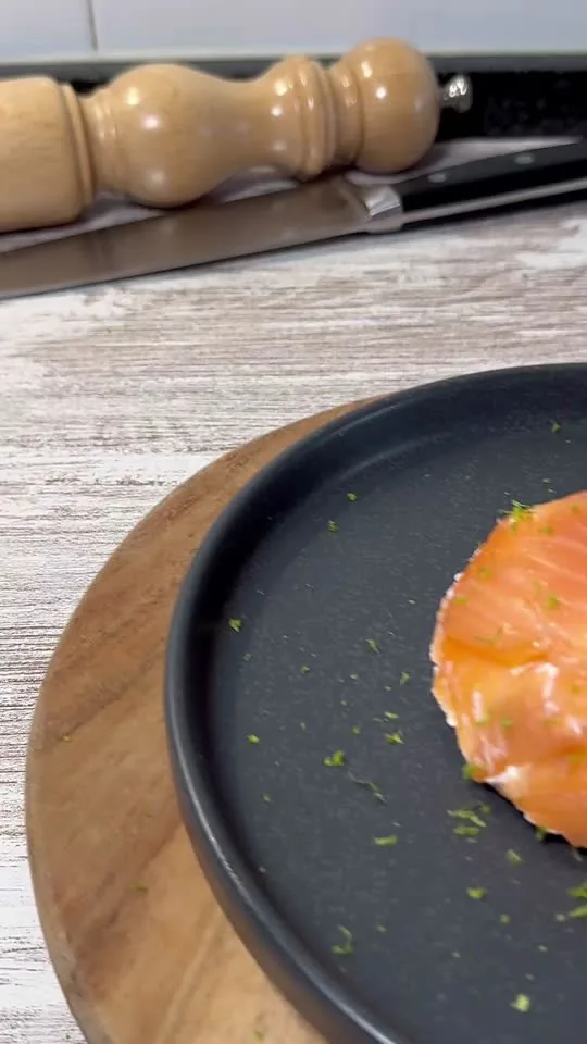 Bomba de Salmón Ahumado Relleno